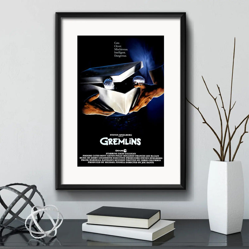 Cuadro Gremlins Gizmo Pelicula Terror Cinema Con Paspartú Marco Negro