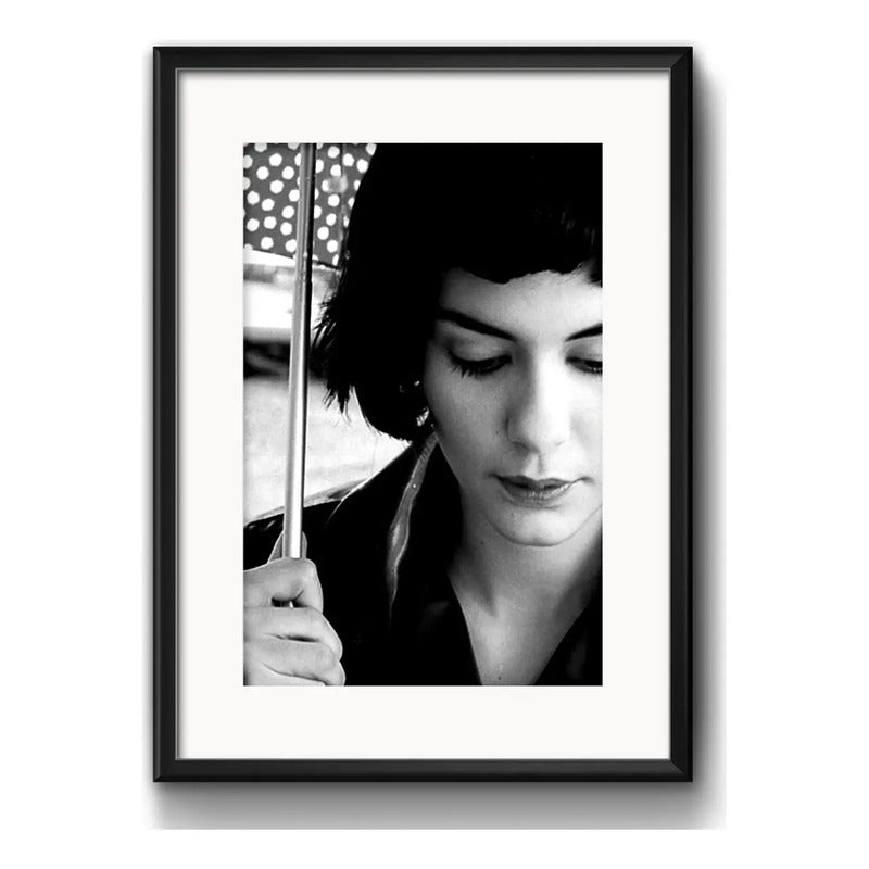 Cuadro Amélie Poulain Blanco Y Negro Pelicula Con Paspartú Marco Negro