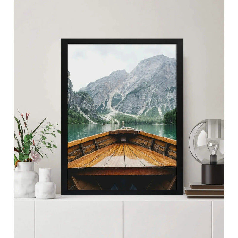 Cuadro Barco Hacia Las Montañas Natureleza Living Decoracion Marco Negro