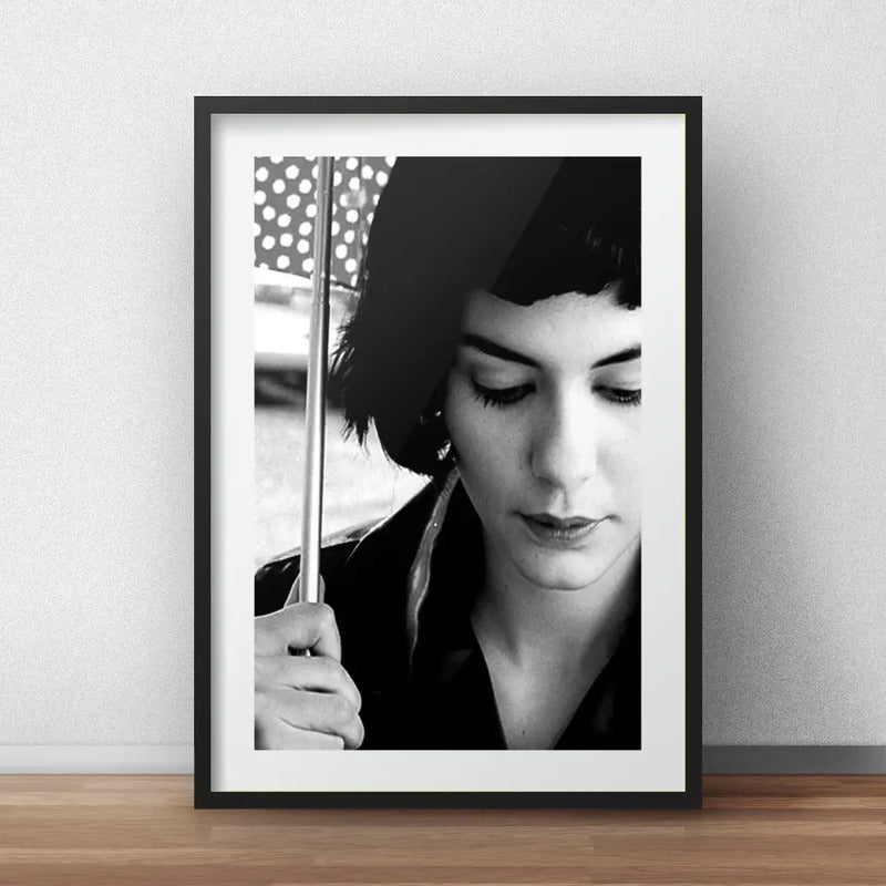 Cuadro Amélie Poulain Blanco Y Negro Pelicula Con Paspartú Marco Negro