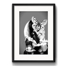 Cuadro Audrey Hepburn Mariposa Luna Naturaleza Con Paspartú Marco Negro