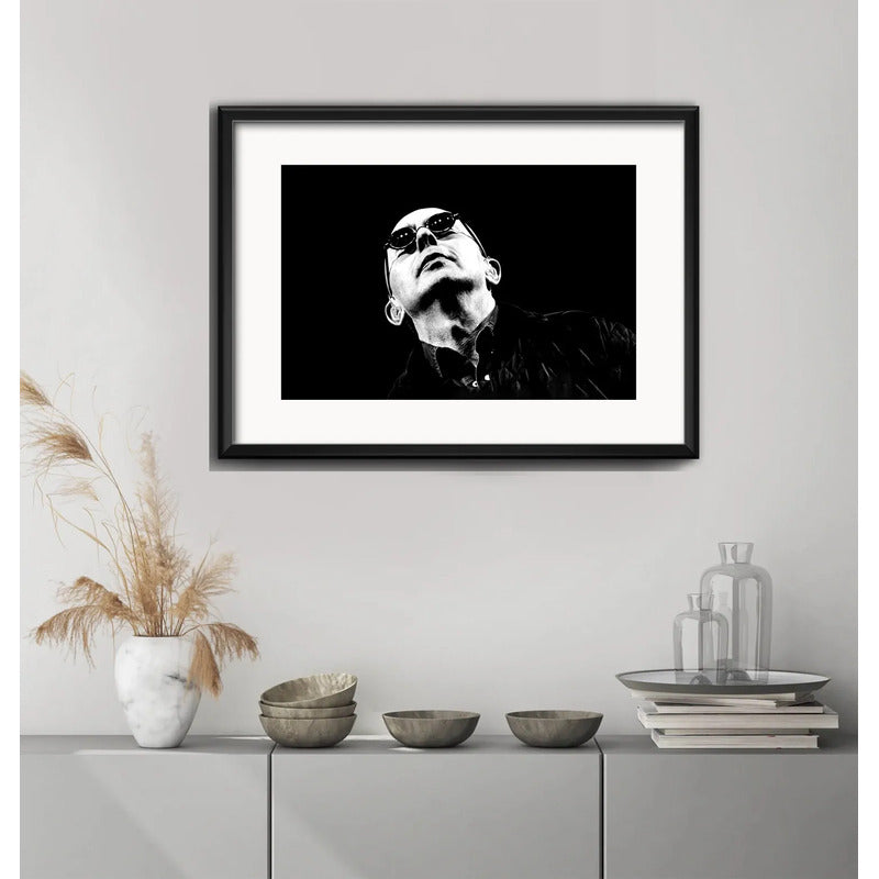 Cuadro Indio Solari Blanco Y Negro Rock 53x43cm Con Paspartú Marco Negro