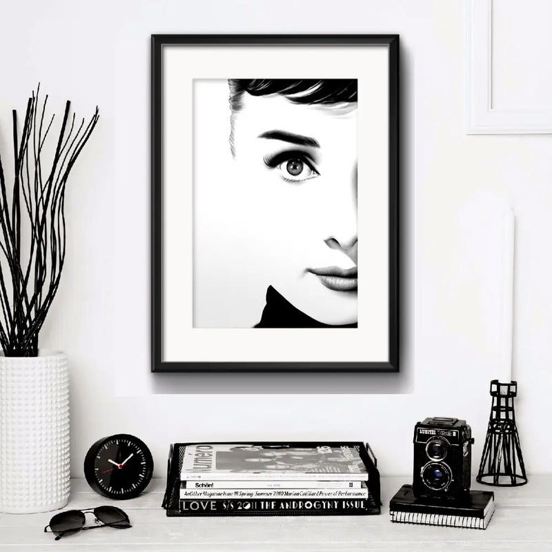 Cuadro Audrey Hepburn Retro Cine Hollywood Con Paspartu