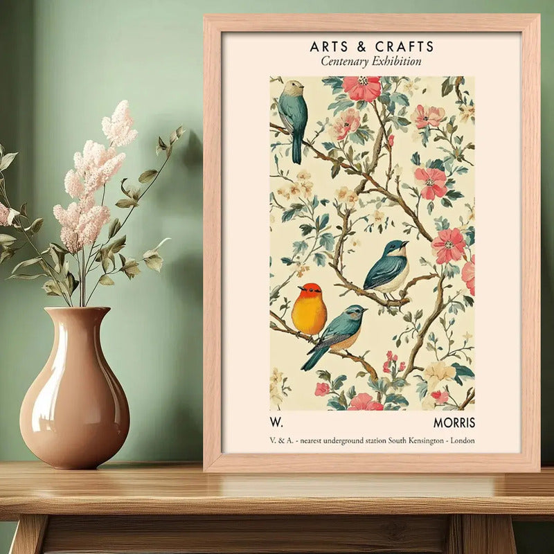 Cuadro Dormitorio William Morris Pájaros Flores Botanica Oak Marco Marrón Claro