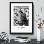 Cuadro Madrid Espana Ciudad Blanco Y Negro Con Paspartú Marco Negro