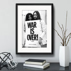 Cuadro John Lennon Yoko Ono War Is Over Frase Con Paspartú Marco Negro