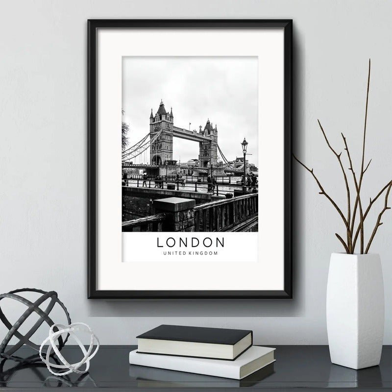 Cuadro Londres Uk Ciudad Blanco Y Negro Foto B2 Con Paspartú Marco Negro