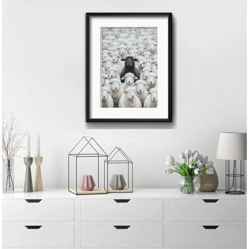 Cuadro Oveja Negra Black Sheep Rebaño 53x43cm Con Paspartú Marco Negro