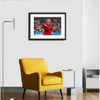 Cuadro Cristiano Ronaldo Futbol Foto B2 53x43cm Con Paspartú Marco Negro