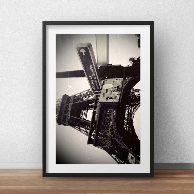 Cuadro Paris Francia Torre Eiffel Retro Brs2 Con Paspartú Marco Negro