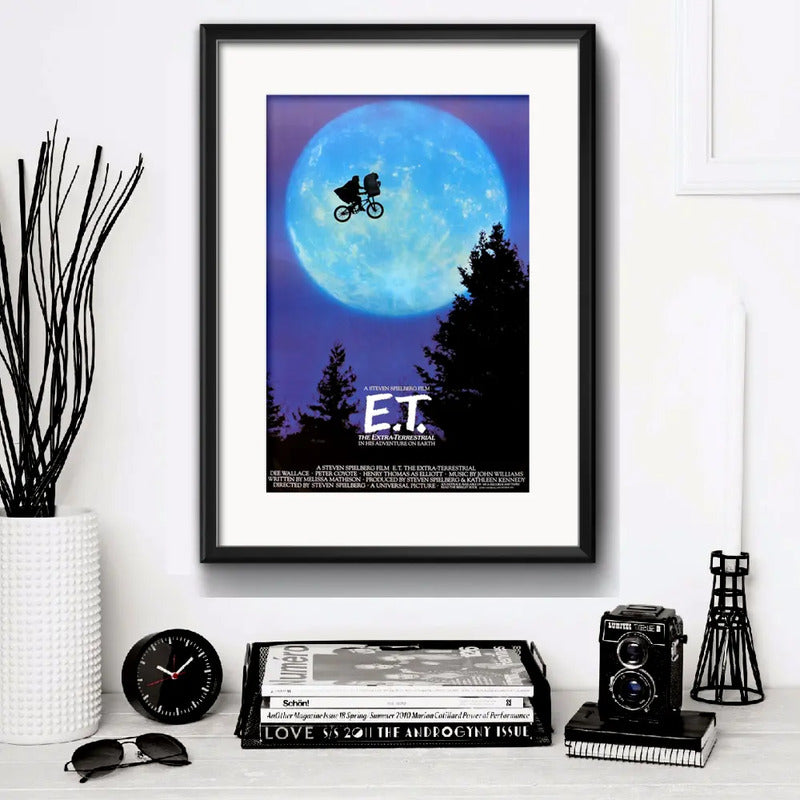 Cuadro E. T. El Extraterrestre Pelicula Poster Con Paspartú Marco Negro