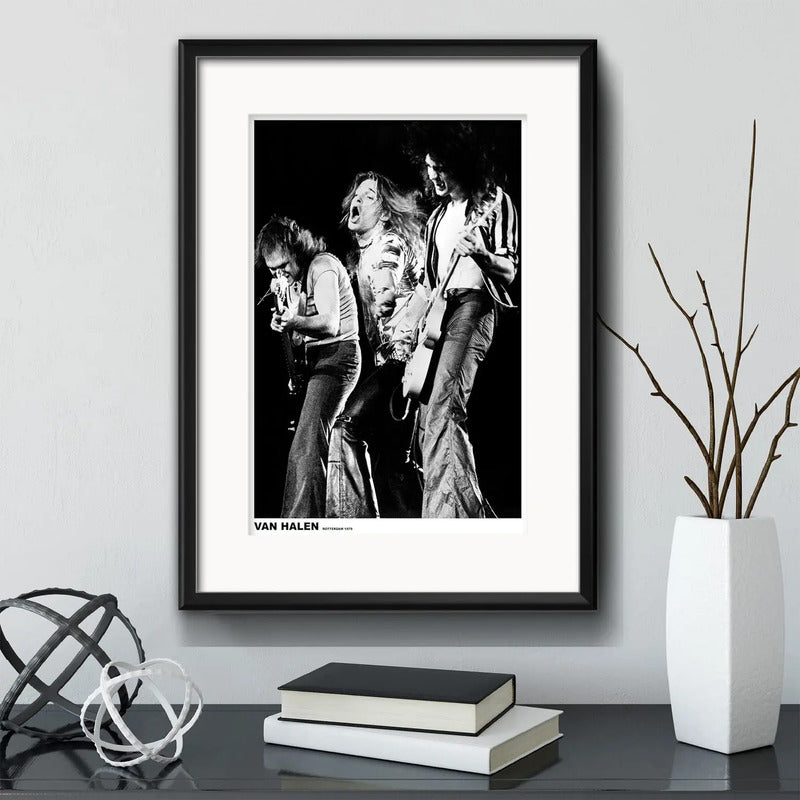 Cuadro Van Halen Banda Rock Blanco Y Negro Con Paspartú Rotterdam 1979 Con Marco Negro