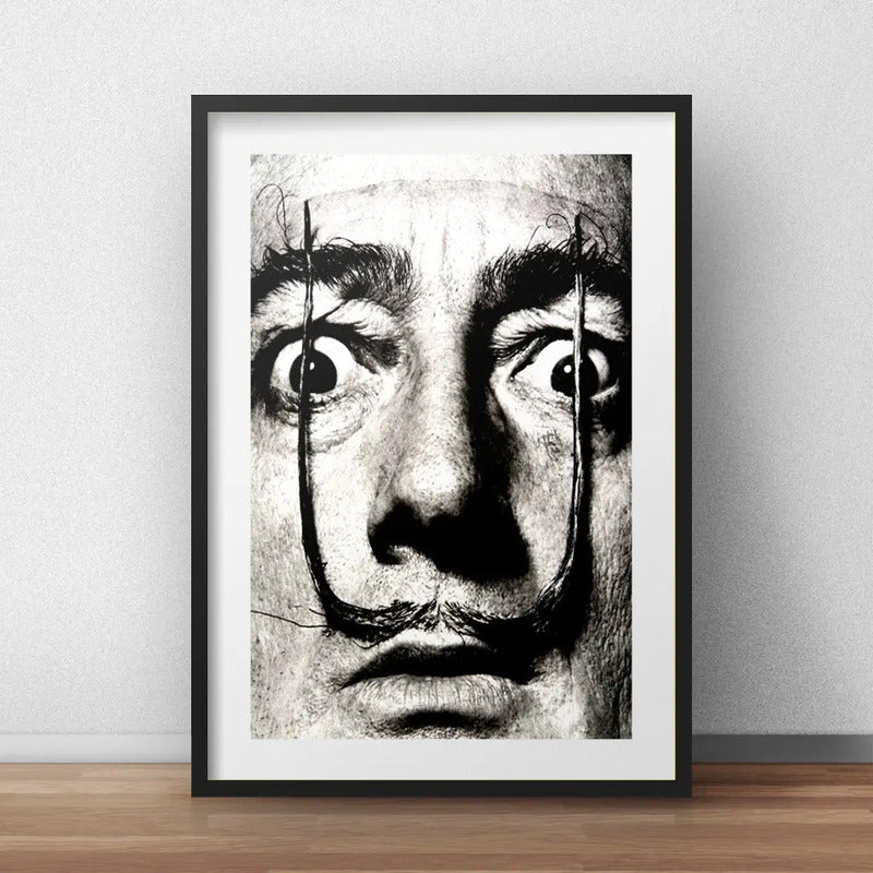 Cuadro Salvador Dali Closeup Pintor Decoracion Con Paspartú Marco Negro