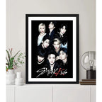 Cuadro Stray Kids Kpop Banda Surcoreana K-pop Musica Marco Negro